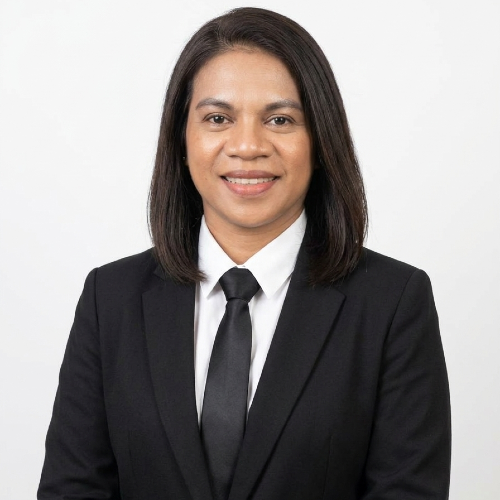 YOAKHINA NICOLE MAKARUKU